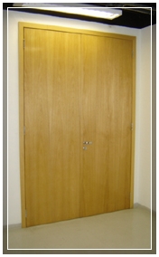 Porta Acústica em Madeira Porta Acústica em Madeira