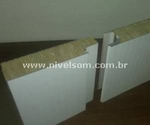 PAINEL SANDWICH